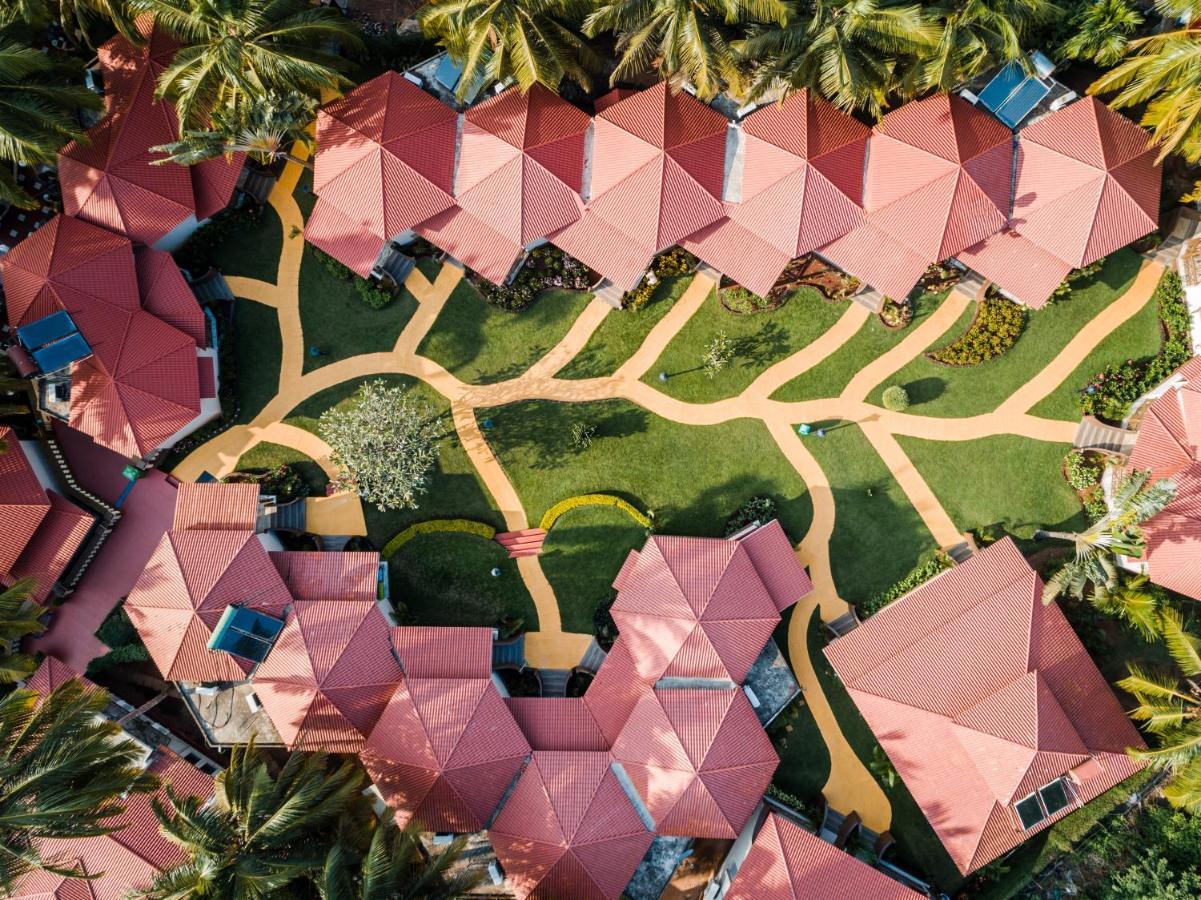Leoney Resort Goa Vagator Exterior foto